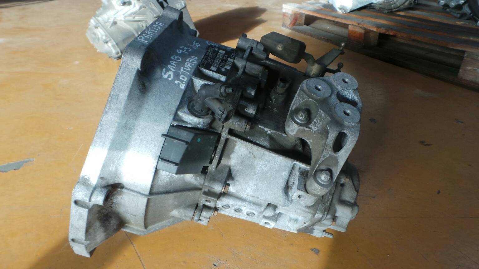 Boîte de vitesses manuelle SAAB 9-3 Sedan (YS3F) Imagem-2
