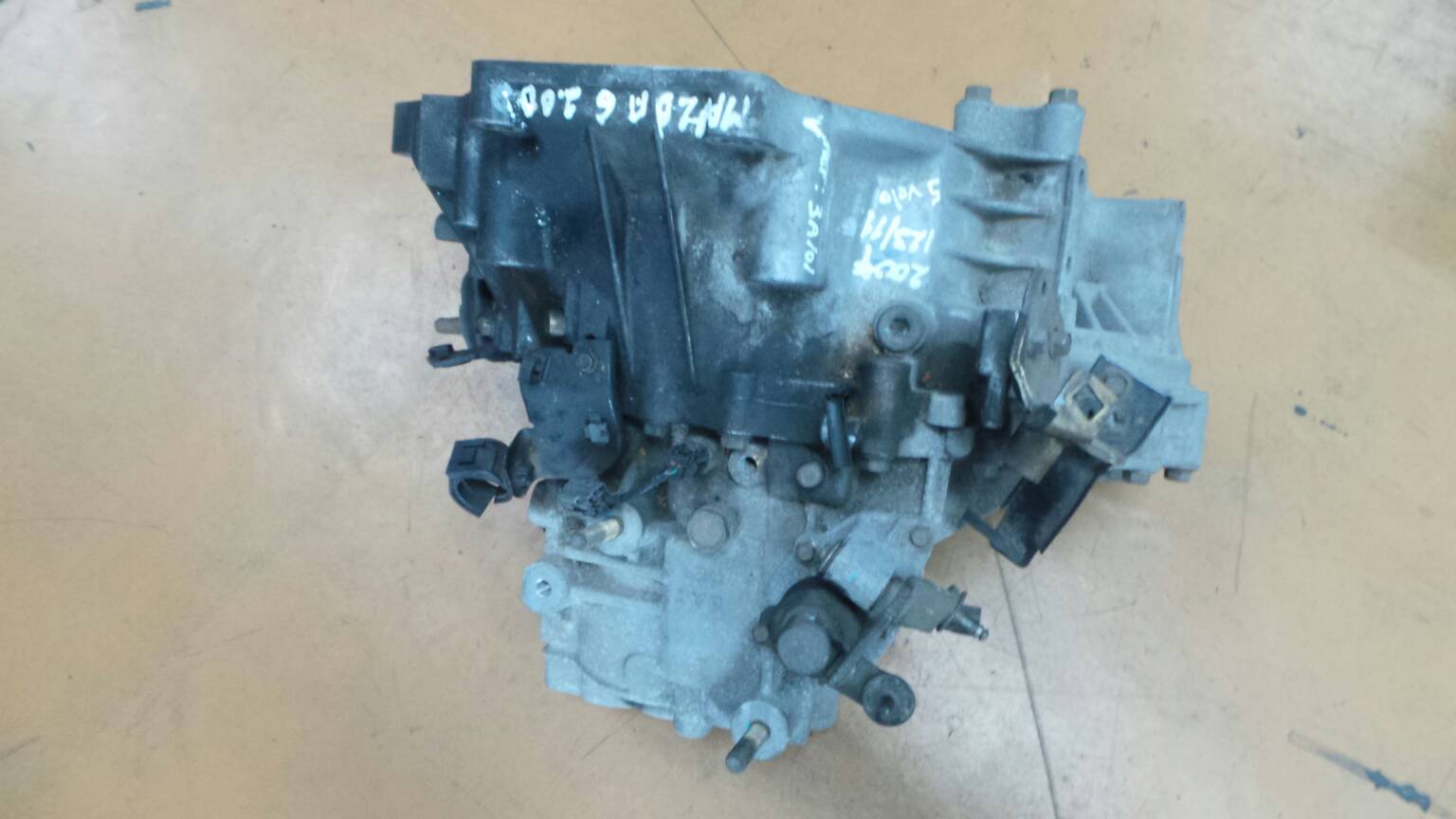 Cambio manual MAZDA 6 Hatchback (GG)