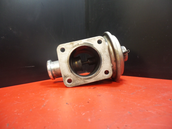 EGR valve LAND ROVER Freelander (L314) Imagem-1