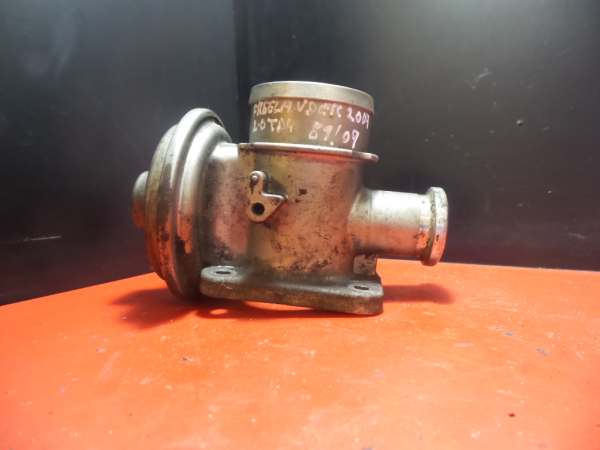 EGR valve LAND ROVER Freelander (L314)