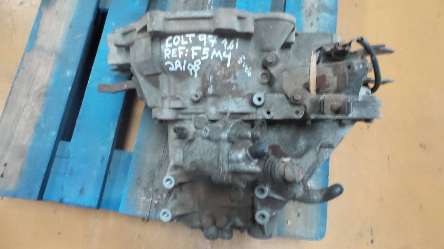 Boîte de vitesses manuelle MITSUBISHI Colt V (CJ_, CP_)