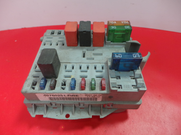Scatola fusibili / SAM / BSI FIAT Punto (188_)