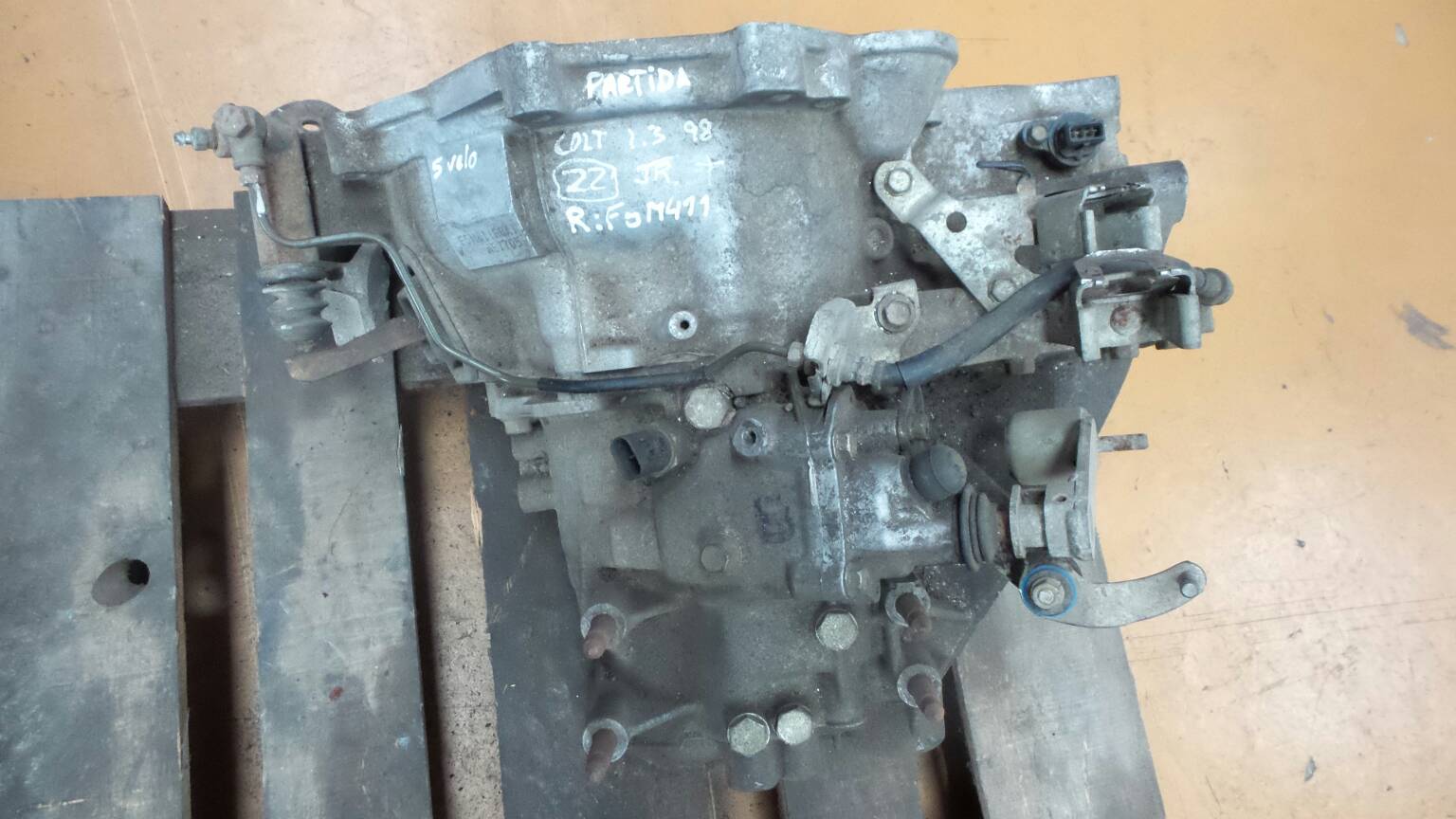 Boîte de vitesses manuelle MITSUBISHI Colt V (CJ_, CP_)