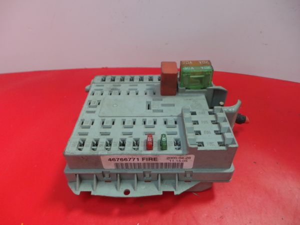 Scatola fusibili / SAM / BSI FIAT Punto (188_)