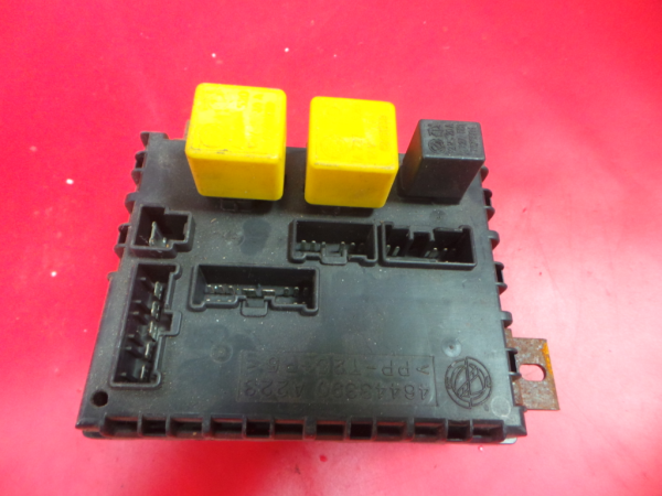 Scatola fusibili / SAM / BSI FIAT Marea (185_) Imagem-1