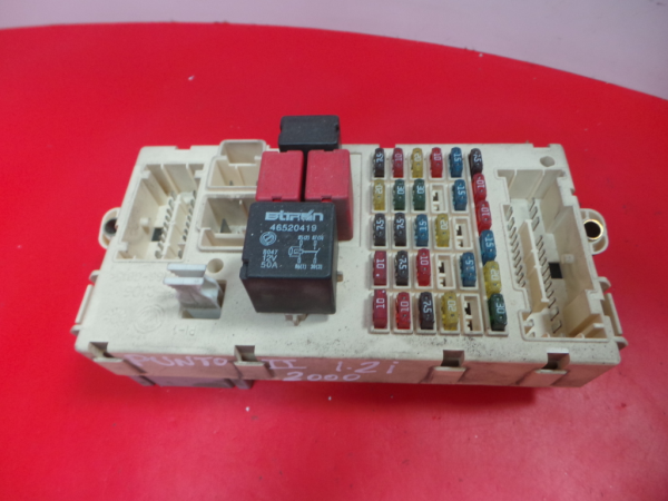Scatola fusibili / SAM / BSI FIAT Punto (188_)