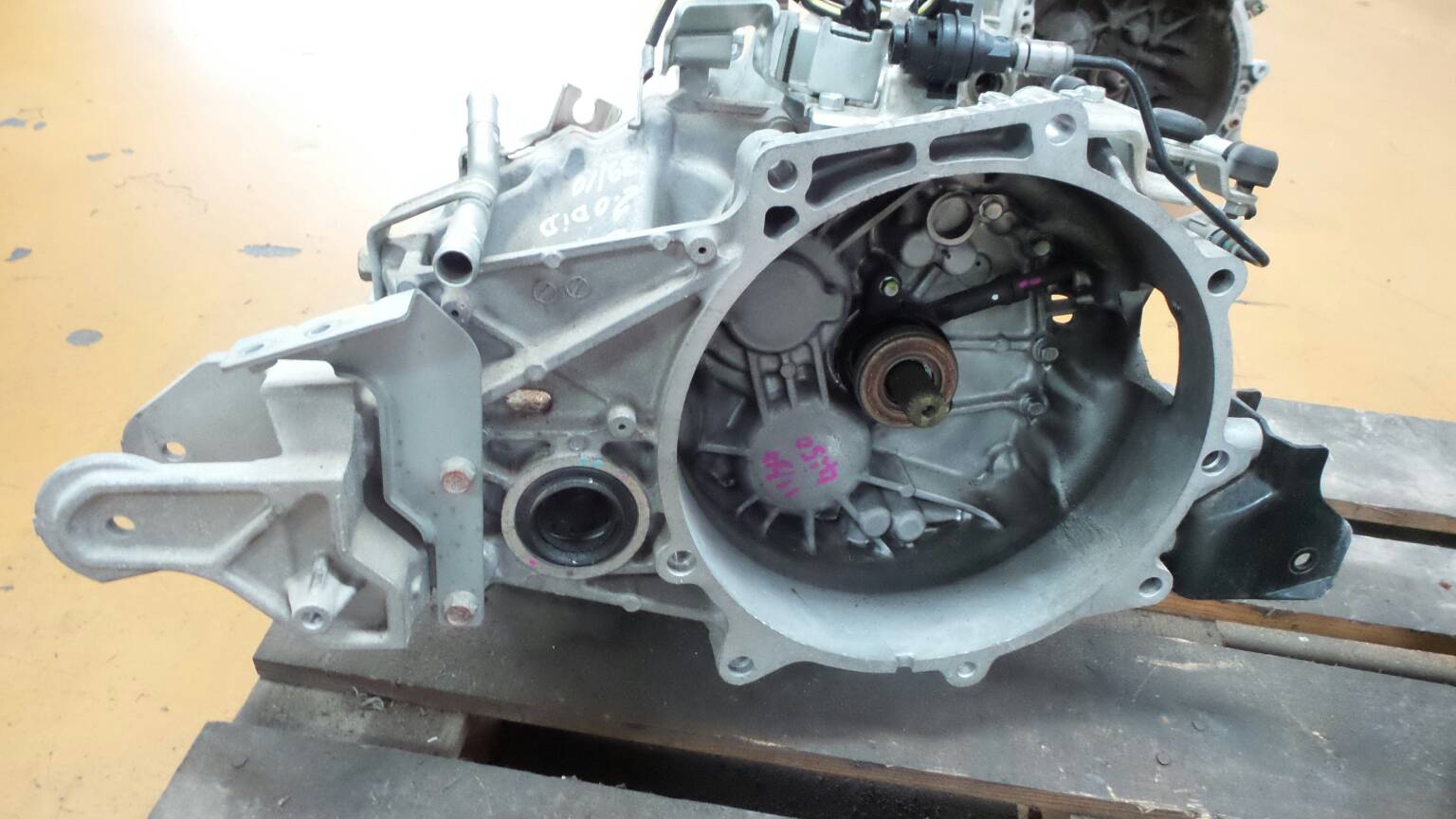 Boîte de vitesses manuelle MITSUBISHI Lancer VIII Sportback (CX_A) Imagem-1