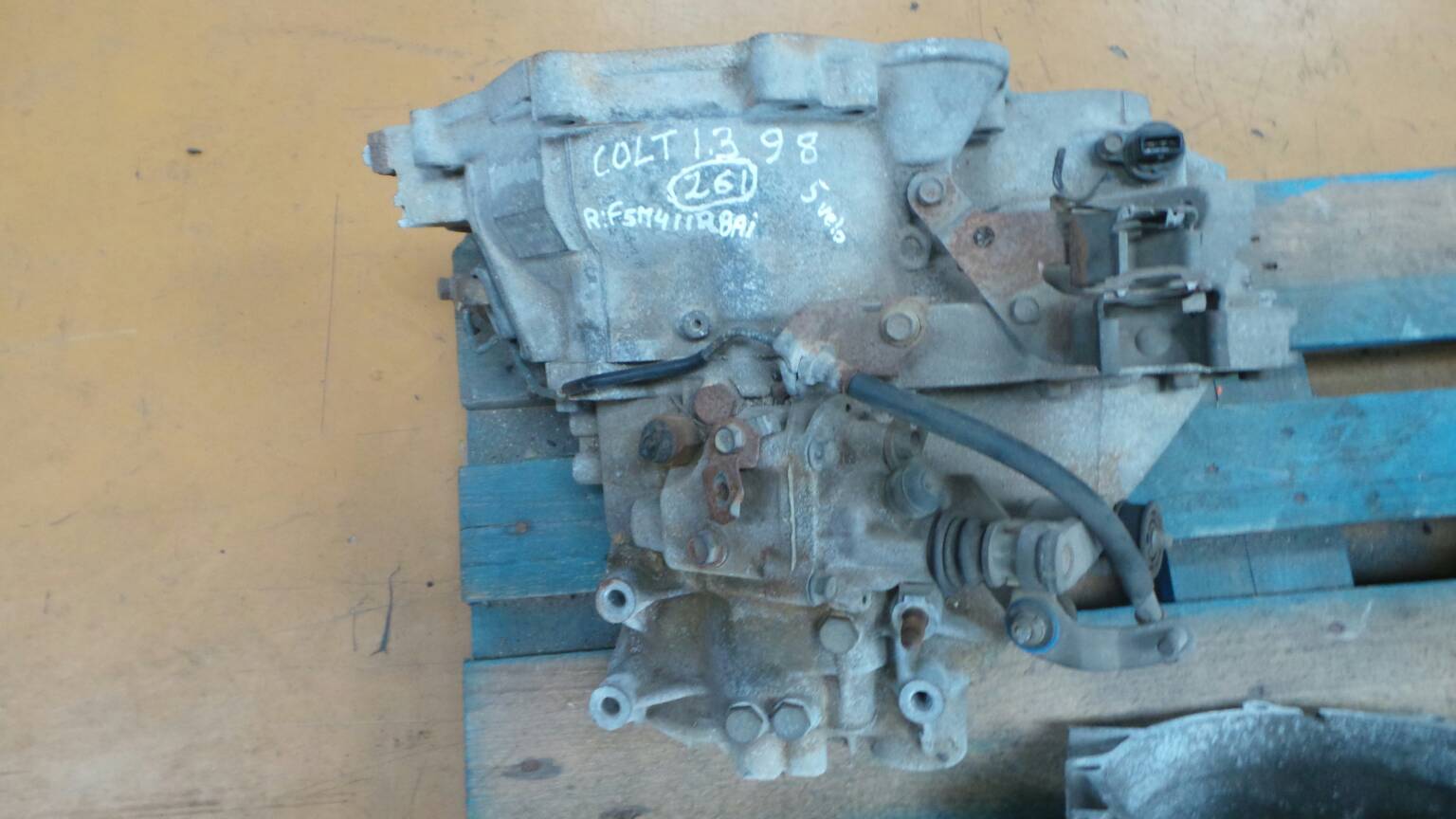 Boîte de vitesses manuelle MITSUBISHI Colt V (CJ_, CP_)