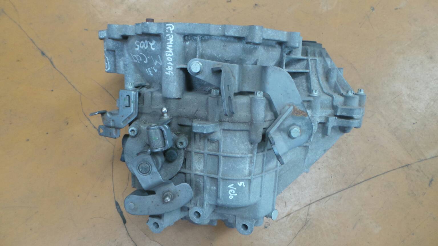 Boîte de vitesses manuelle MITSUBISHI Colt VI (Z3_A, Z2_A)