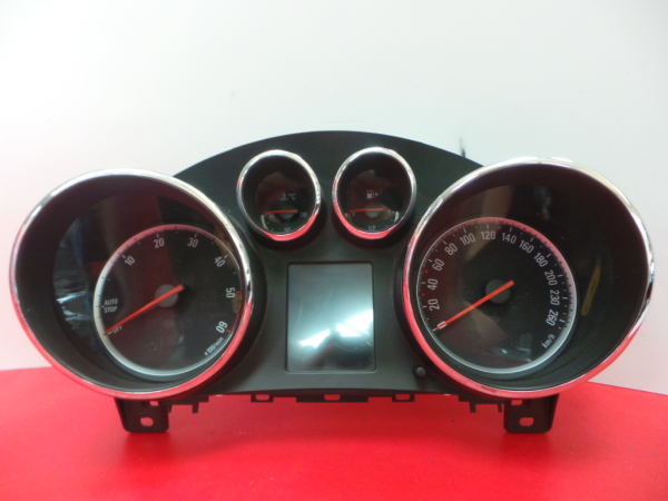 Instrument cluster OPEL Astra J Sports Tourer