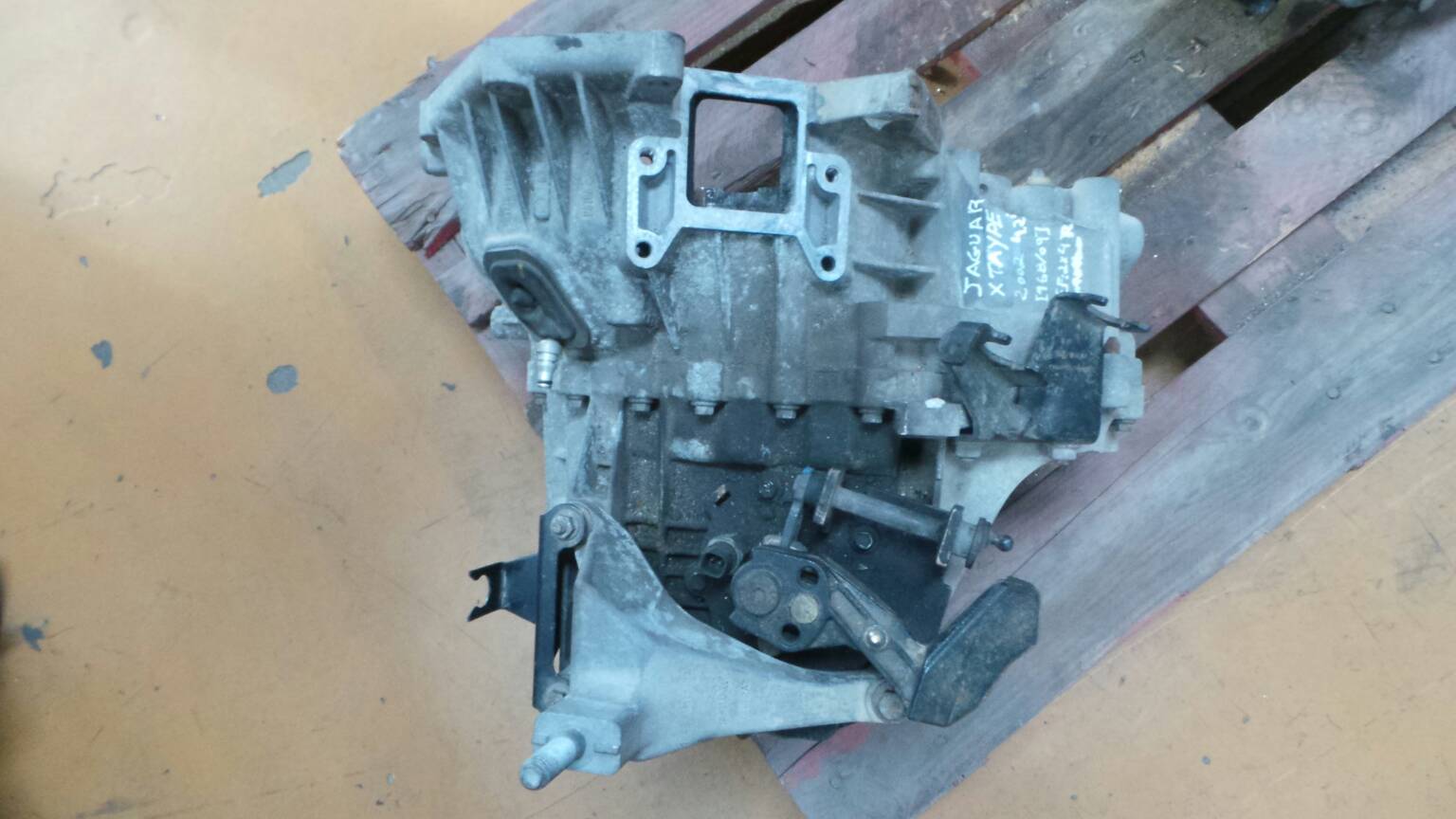 Cambio manual JAGUAR S-Type (X200)