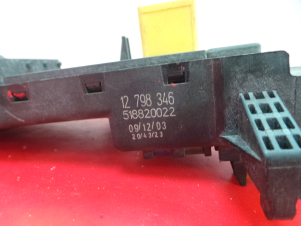 Boîte de fusibles / SAM / BSI SAAB 9-3 Sedan (YS3F) Imagem-3