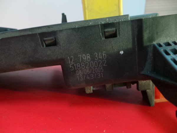 Boîte de fusibles / SAM / BSI SAAB 9-3 Sedan (YS3F) Imagem-2
