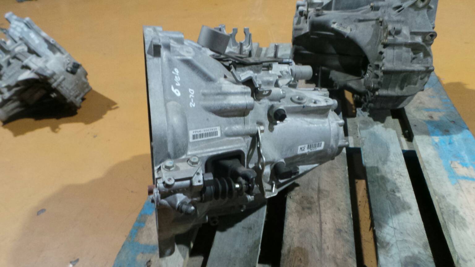 Manual gearbox HONDA Civic VIII Hatchback (FN_, FK_) Imagem-2