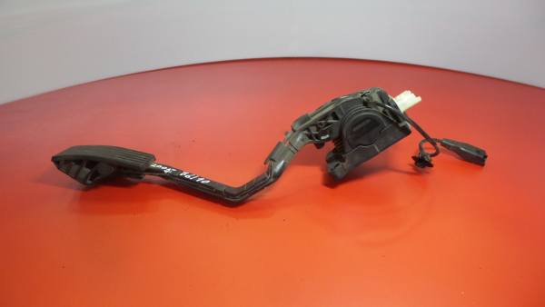 Pedal acelerador PEUGEOT 407 (6D_) Imagem-1