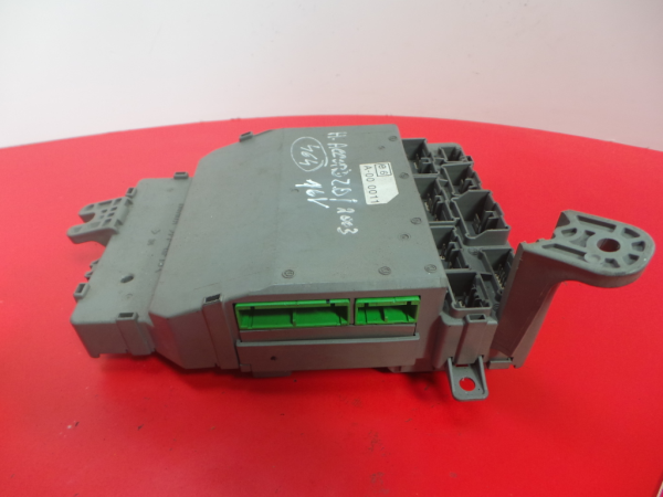 Boîte de fusibles / SAM / BSI HONDA Accord VI Coupé (CG_)