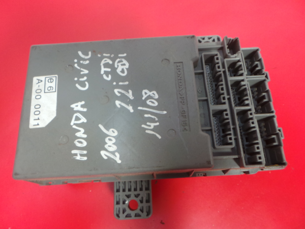 Boîte de fusibles / SAM / BSI HONDA Civic VIII Hatchback (FN_, FK_) Imagem-1