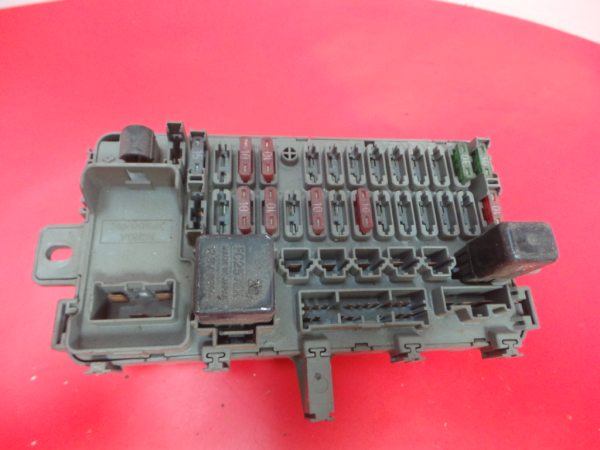 Boîte de fusibles / SAM / BSI HONDA Civic IV Hatchback (EC_, ED_, EE_) Imagem-1