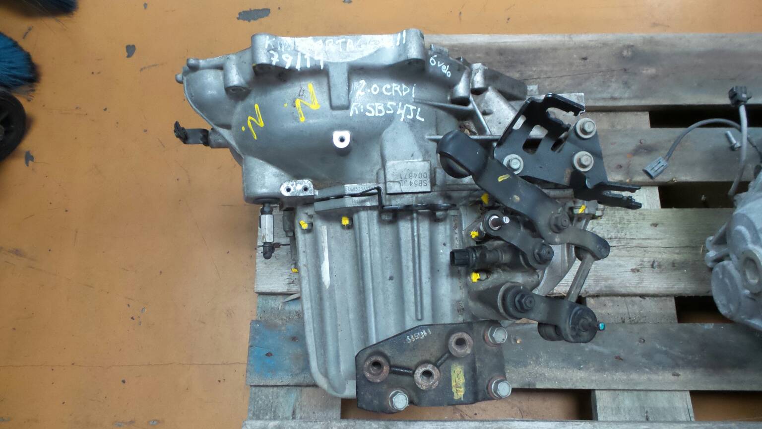 Manual gearbox for KIA Sportage (JE_, KM_) - Jesus & Baptista