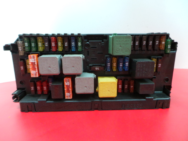 Fuse box / SAM / BSI MERCEDES-BENZ Classe C (W204) Imagem-2
