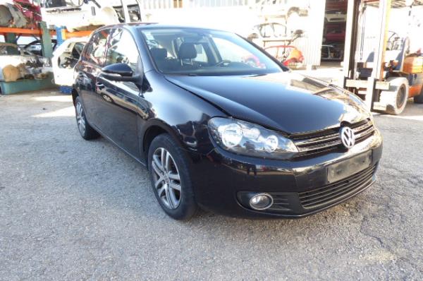 Golf VI  VOLKSWAGEN Golf VI (5K1)