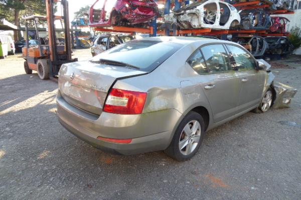 Octavia III Hatchback  SKODA Octavia III Hatchback (5E3)