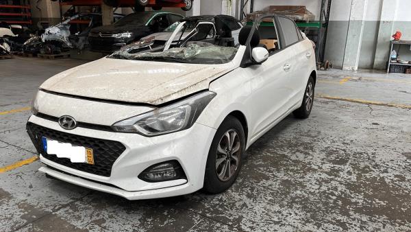 i20  HYUNDAI i20 (GB)