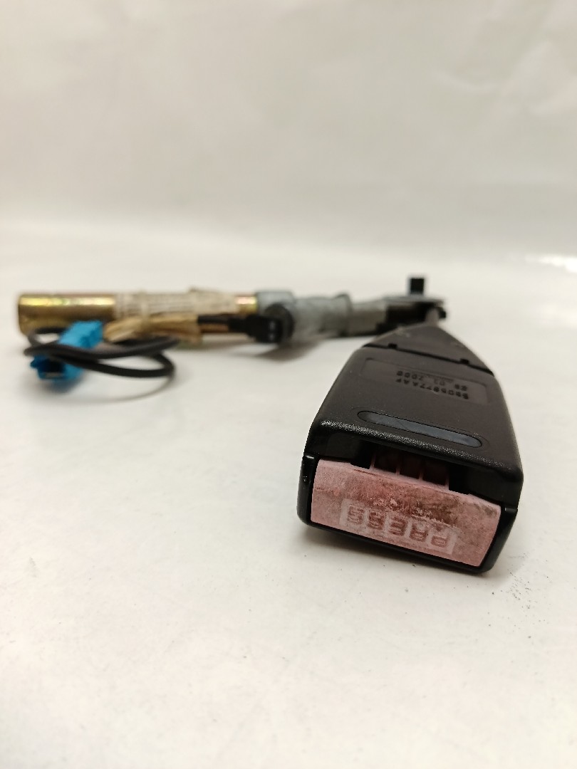 Pré-tensor cinto frente direito RENAULT Clio II (BB0/1/2_, CB0/1/2_) Imagem-1