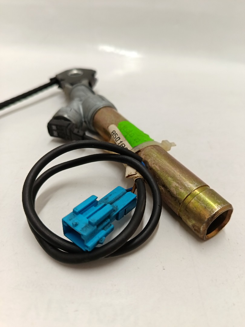 Pré-tensor cinto frente direito RENAULT Clio II (BB0/1/2_, CB0/1/2_) Imagem-4