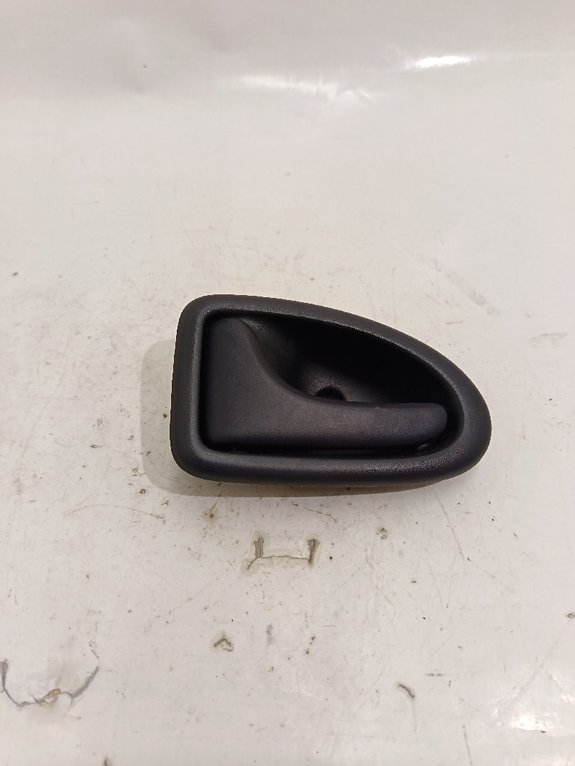 Puxador interior porta frente esquerdo RENAULT - ID S_1112