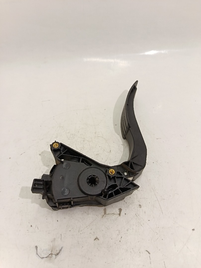 Pedal do acelerador RENAULT - ID S_1150
