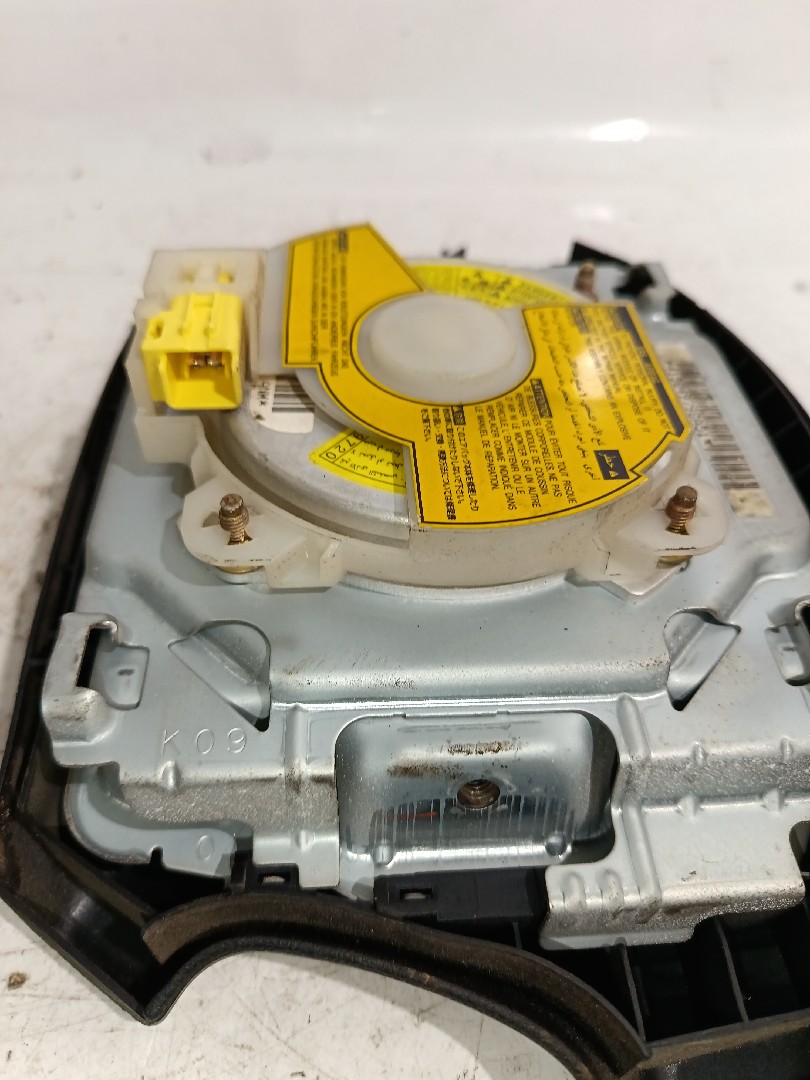 Steering Wheel Airbag TOYOTA Corolla Sedan (_E11_) Imagem-3