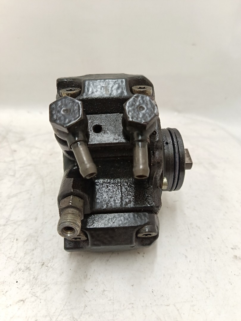 Bomba injetora OPEL Corsa D Imagem-1