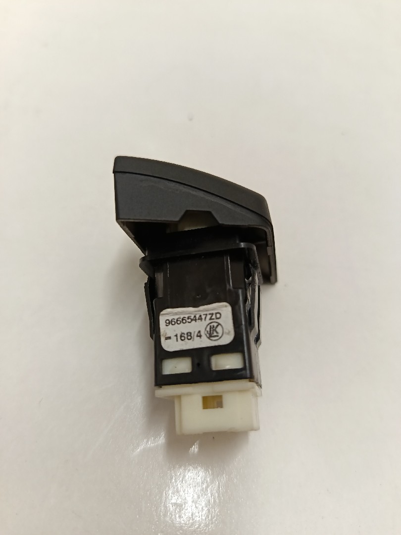 Botão abertura mala CITROËN DS5 (KF_) Imagem-3