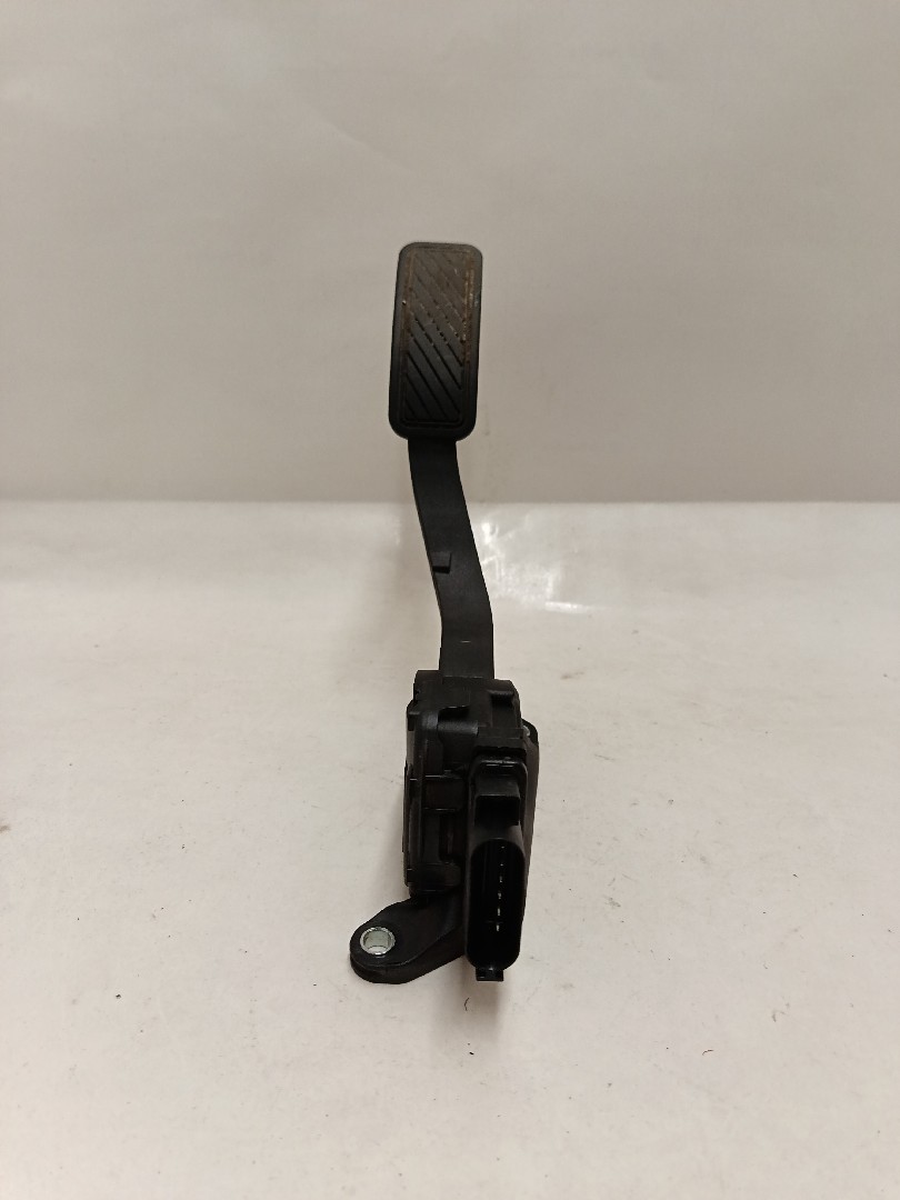 Accelerator Pedal FORD Fiesta VI (CB1, CCN) Imagem-1