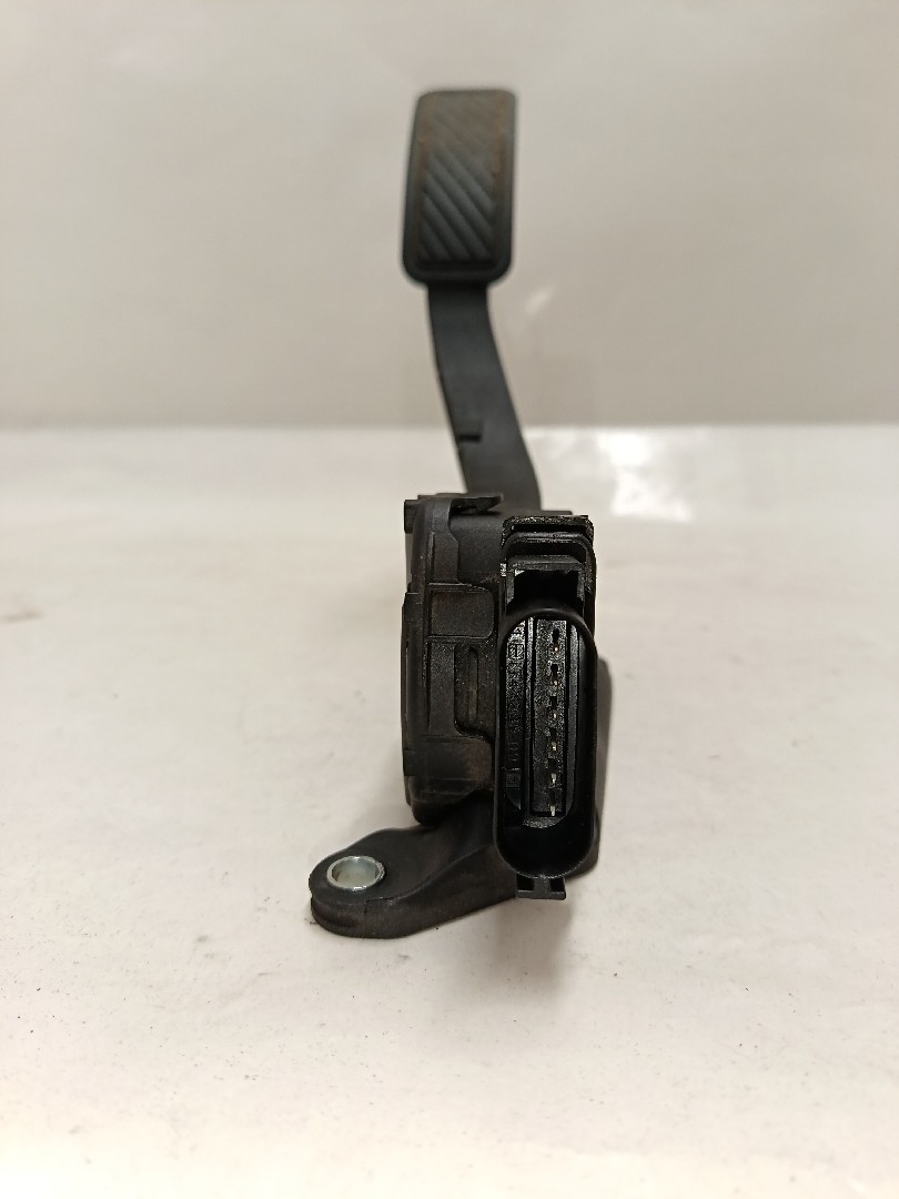 Accelerator Pedal FORD Fiesta VI (CB1, CCN) Imagem-2