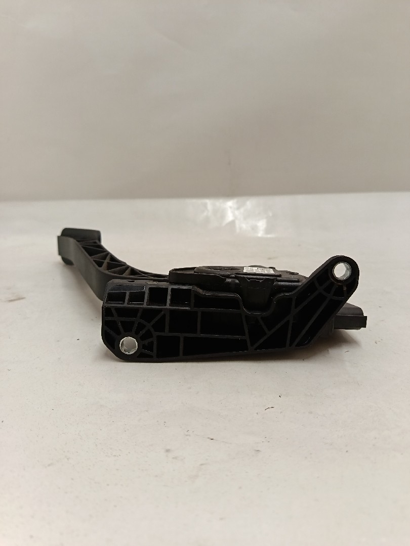 Accelerator Pedal FORD Fiesta VI (CB1, CCN) Imagem-3