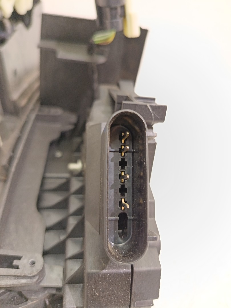 Fechadura / fecho porta frente direito FORD Focus III Imagem-4