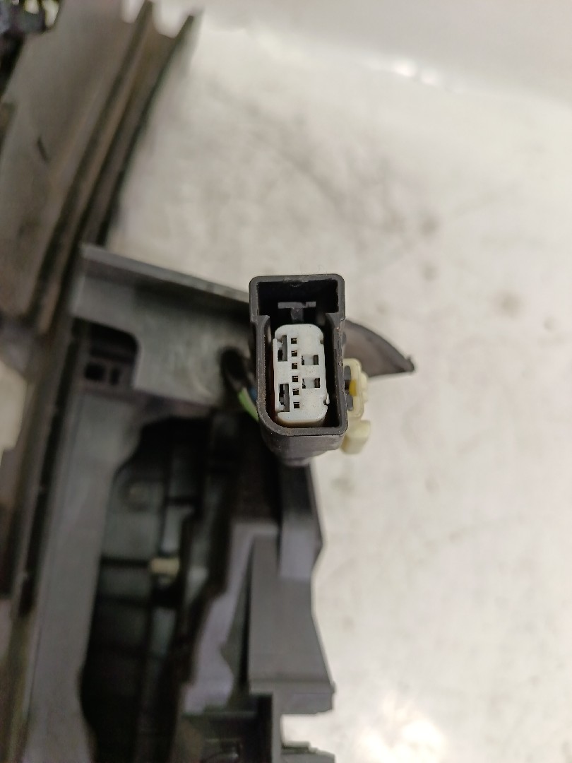 Fechadura / fecho porta frente direito FORD Focus III Imagem-5