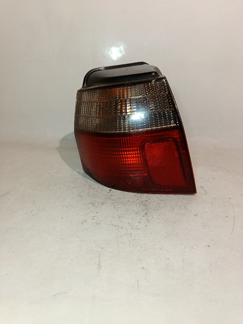 Left Tail light MITSUBISHI Galant VI Sedan (EA_) Imagem-1