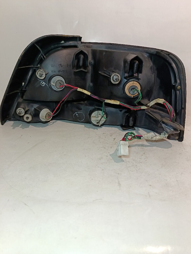 Left Tail light MITSUBISHI Galant VI Sedan (EA_) Imagem-2