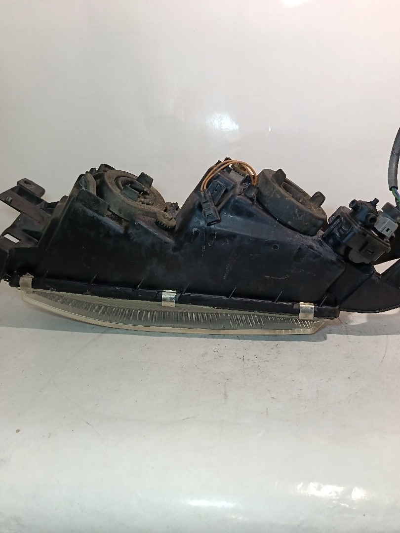 Right Headlight MITSUBISHI Galant VI Sedan (EA_) Imagem-4