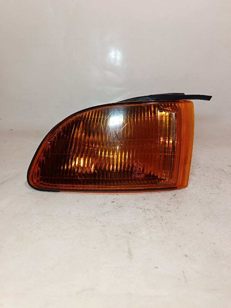 Left front Turn Signal MITSUBISHI - ID S_1497