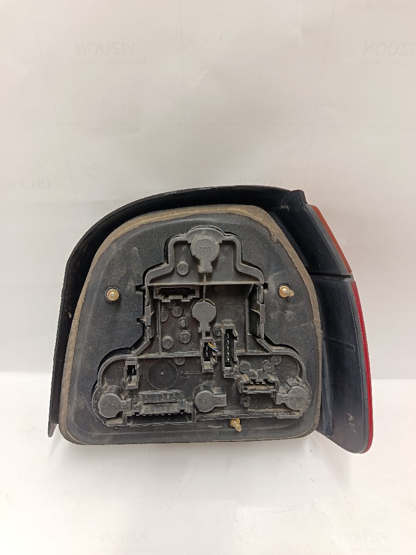 Left Tail light VOLKSWAGEN Golf III (1H1) Imagem-1