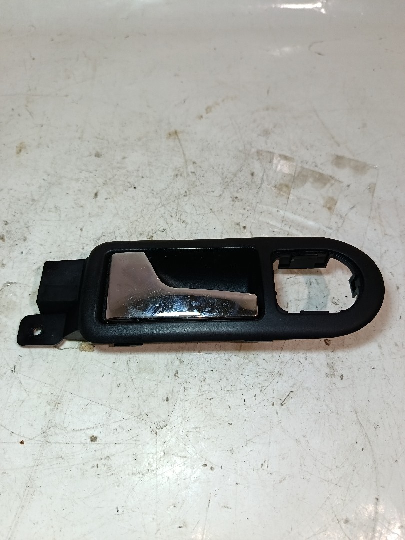 Puxador interior porta frente esquerdo VOLKSWAGEN - ID S_1580