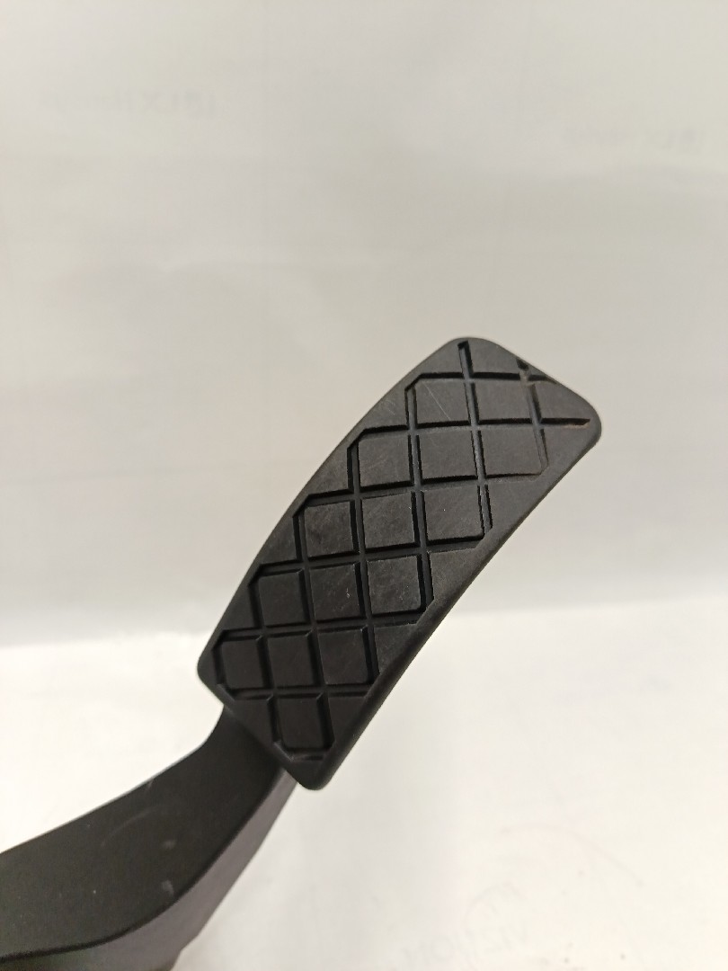 Pedal do acelerador VOLKSWAGEN Golf IV (1J1) Imagem-1