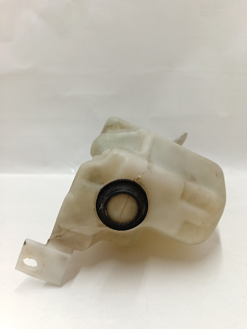 Windshield washer tank VOLKSWAGEN Golf IV (1J1) Imagem-4