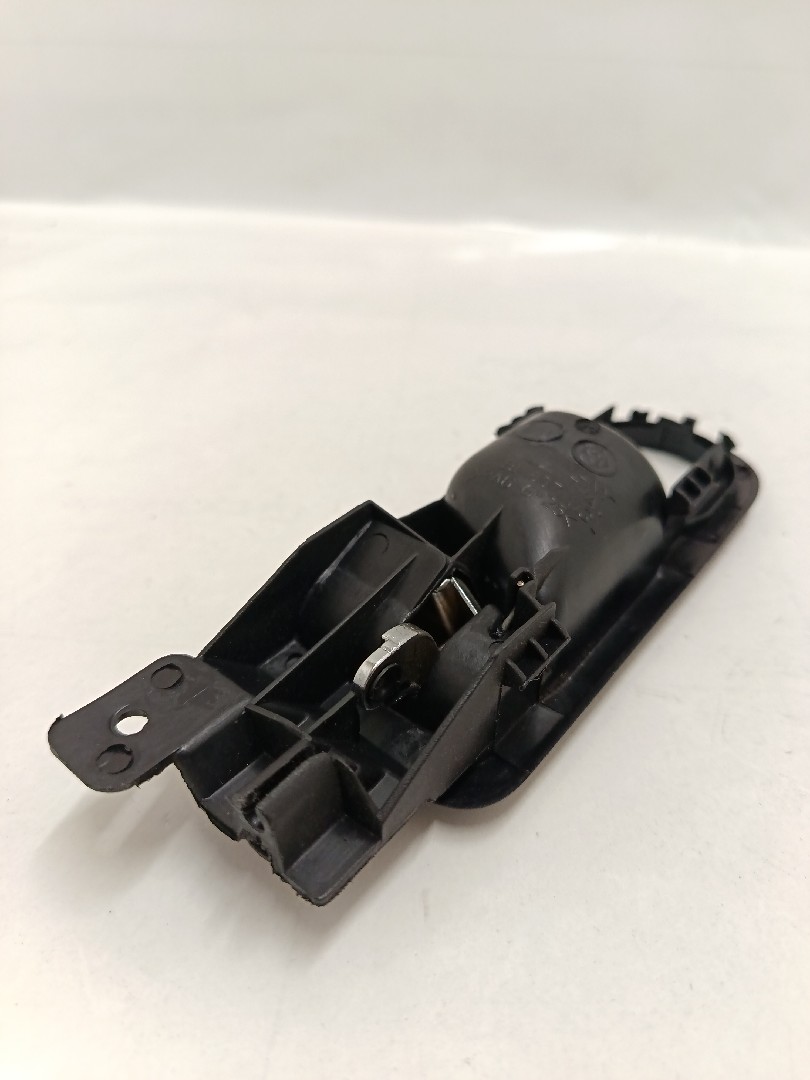 Puxador interior porta frente esquerdo VOLKSWAGEN Golf IV (1J1) Imagem-5