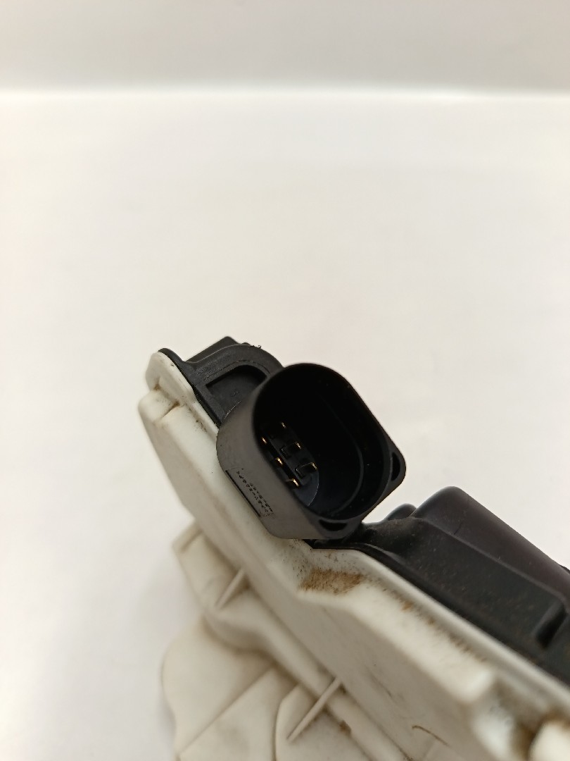 Fechadura / fecho porta frente direito SEAT Ibiza IV (6J5, 6P1) Imagem-4