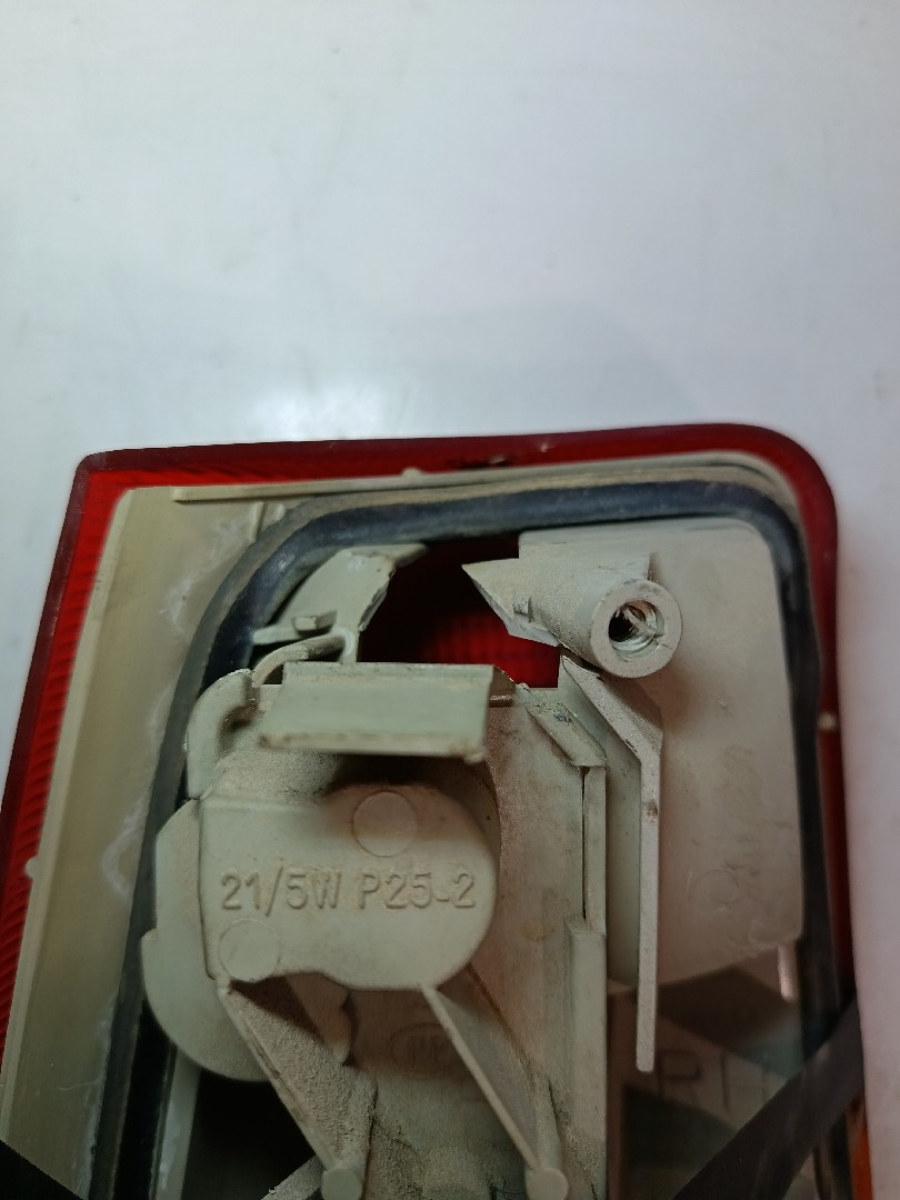 Right Tail light OPEL Kadett E Imagem-2